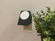 Load image into Gallery viewer, iPhone MagSafe Outlet Mount