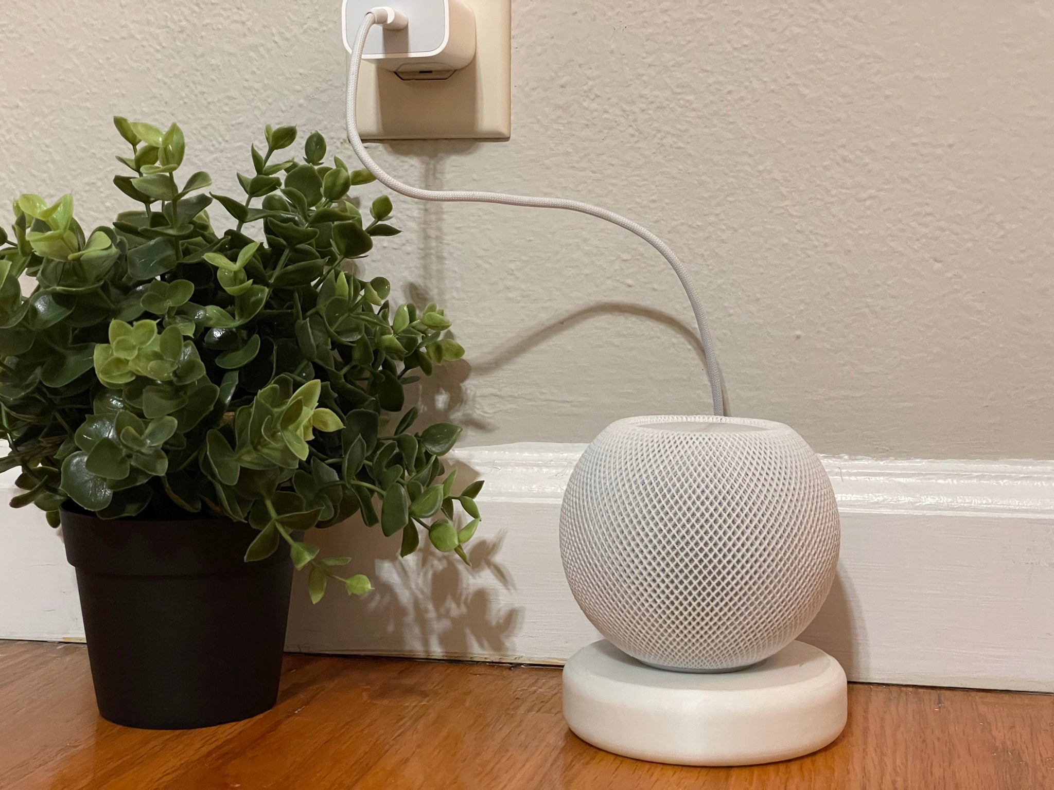 Stopcontact Houder geschikt voor Apple HomePod Mini - Wit Stopcontact Houder geschikt voor Apple HomePod Mini - Wit