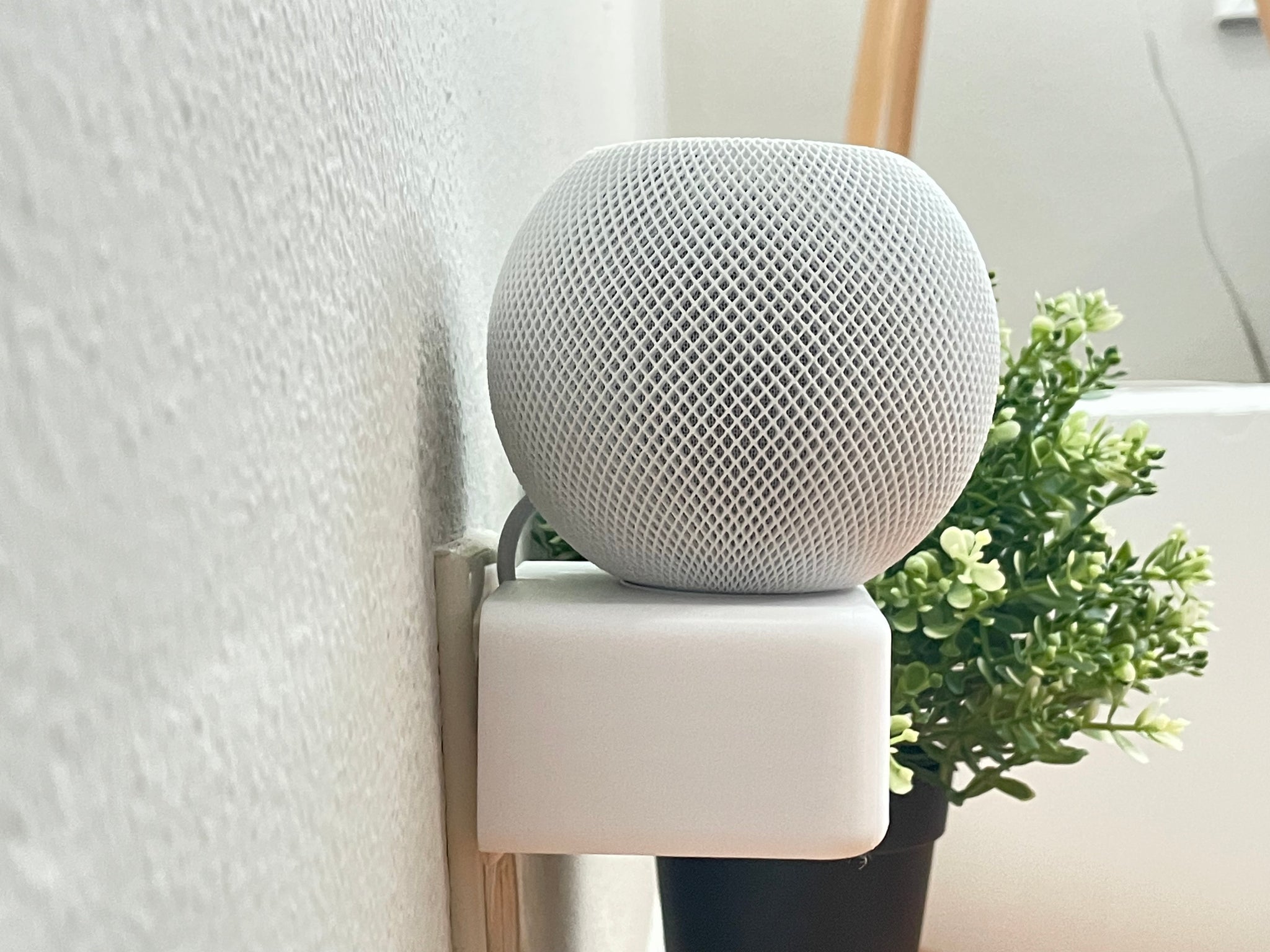 HomePod Mini Outlet Stand 